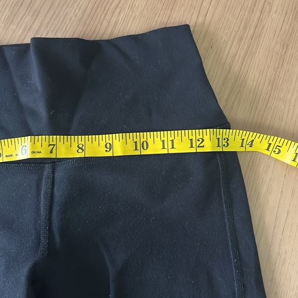 Alo High-Waist Moto Legging XSmall - Picture 10 of 11